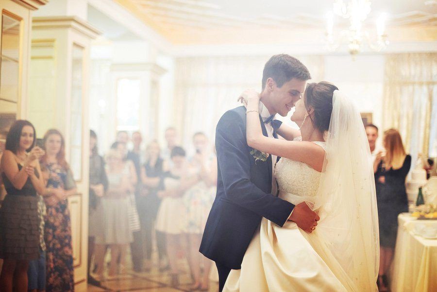 Why The Ballroom Waltz is the Perfect Dance For Your Next Wedding or Special Occasion
