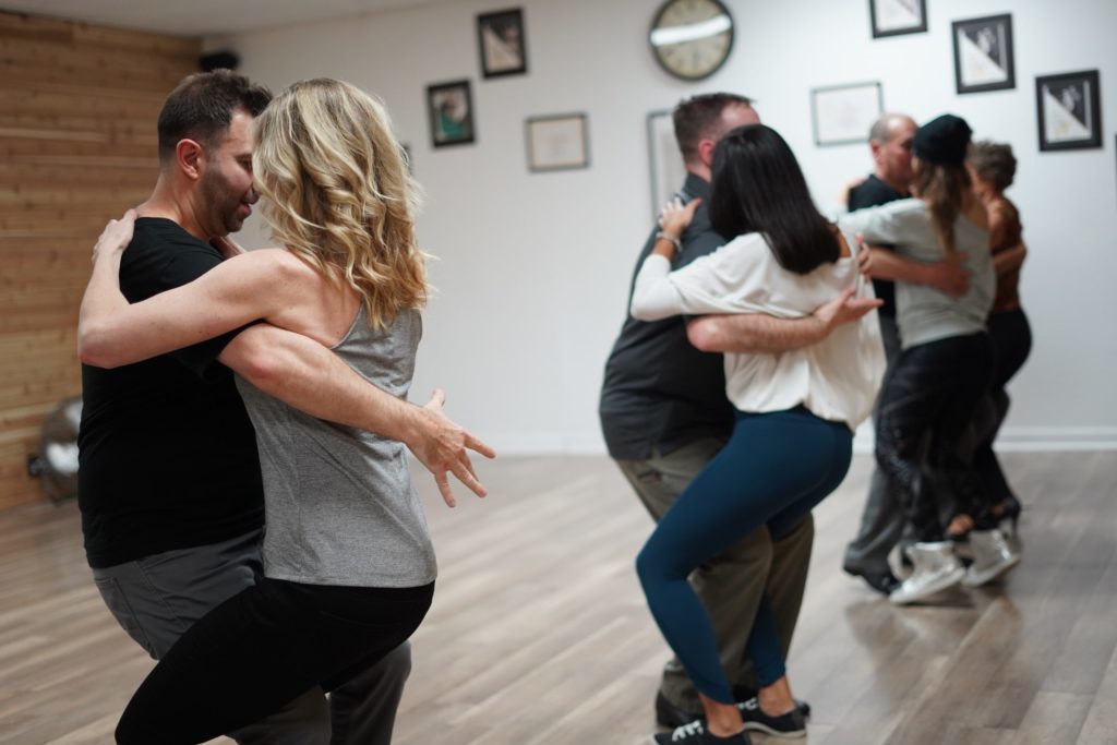 bachata lessons dubai