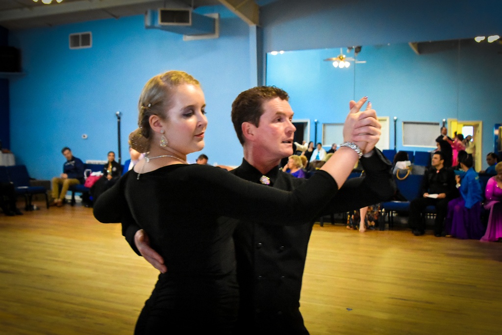 How Ballroom Dancing Improves Posture and Flexibility