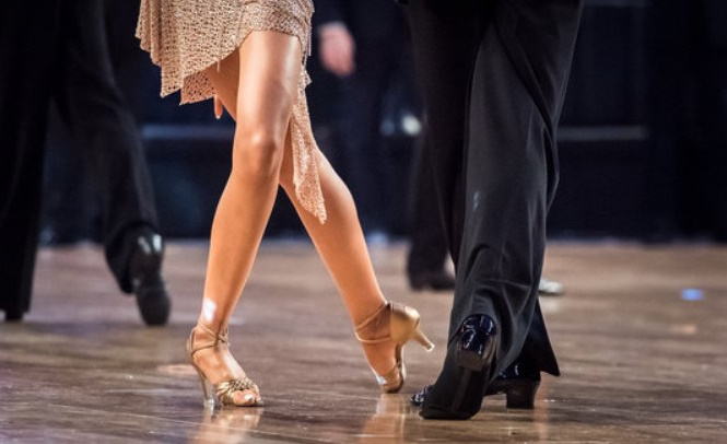 Top Tips for Learning Ballroom Dance in Dubai’s Hot Climate