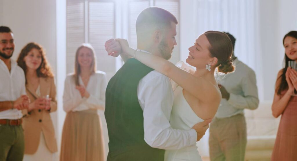 Last-Minute Wedding Dance Prep:  The 4-Week Reality Check